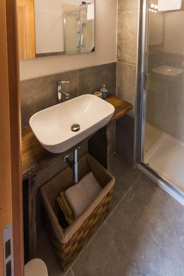 B&B Antica Cascina Boretto ภายนอก รูปภาพ