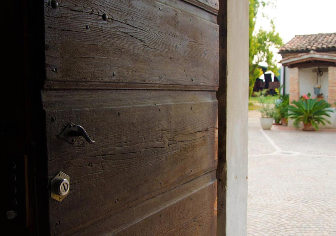 B&B Antica Cascina Boretto ภายนอก รูปภาพ